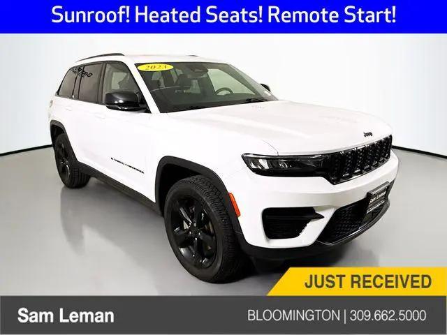 2023 Jeep Grand Cherokee Altitude 4x4 for sale in Bloomington, IL