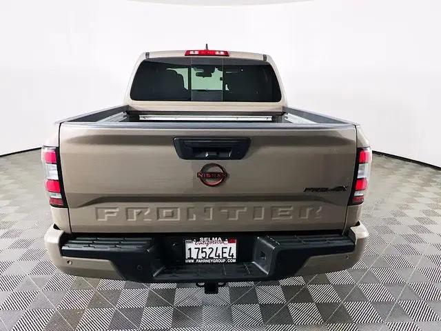 2023 Nissan Frontier Crew Cab PRO-4X 4x4