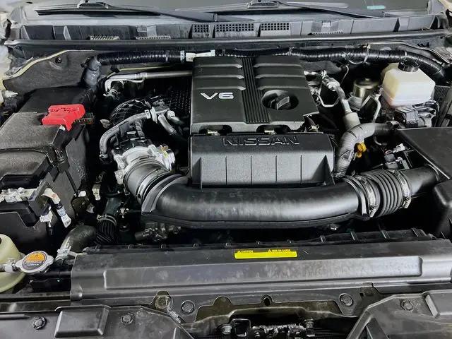 2023 Nissan Frontier Crew Cab PRO-4X 4x4