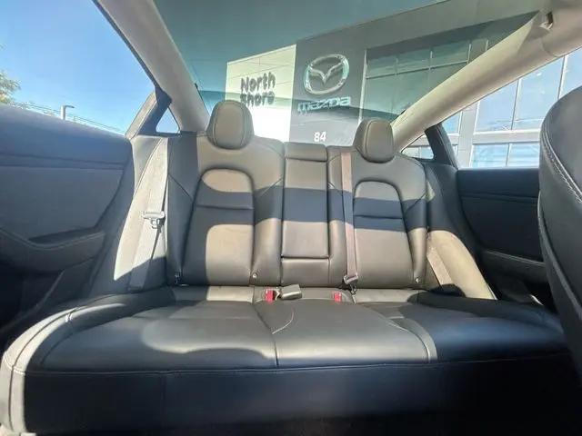 2019 Tesla Model 3 Performance