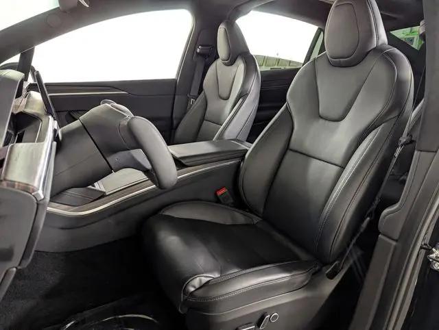 2022 Tesla Model X Dual Motor All-Wheel Drive