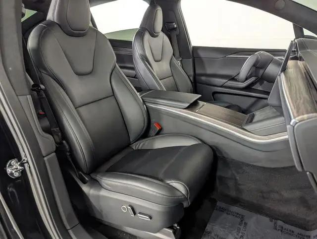 2022 Tesla Model X Dual Motor All-Wheel Drive