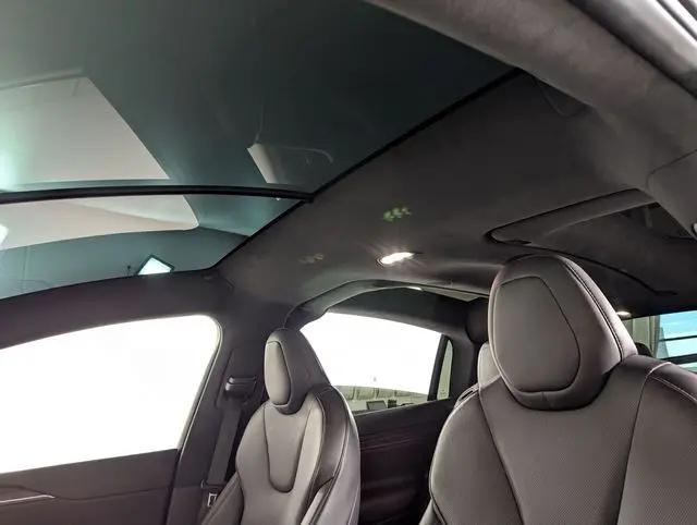2022 Tesla Model X Dual Motor All-Wheel Drive