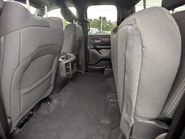 2026 Ram 1500 Express Quad Cab 4x4 64 Box
