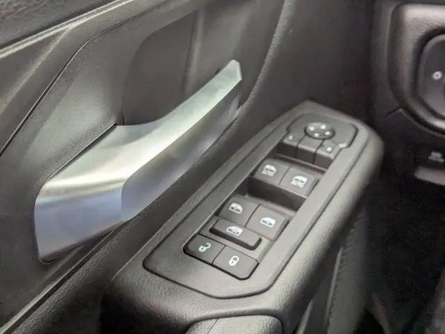 2026 Ram 1500 Express Quad Cab 4x4 64 Box