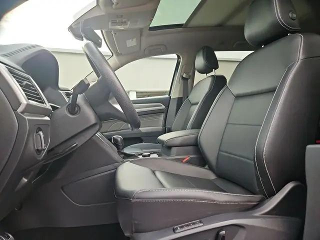 2023 Volkswagen Atlas 3.6L V6 SEL R-Line Black