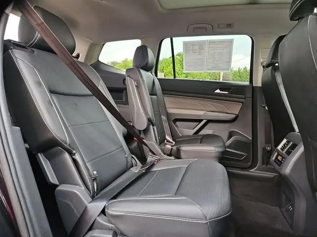 2023 Volkswagen Atlas 3.6L V6 SEL R-Line Black