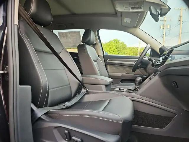 2023 Volkswagen Atlas 3.6L V6 SEL R-Line Black