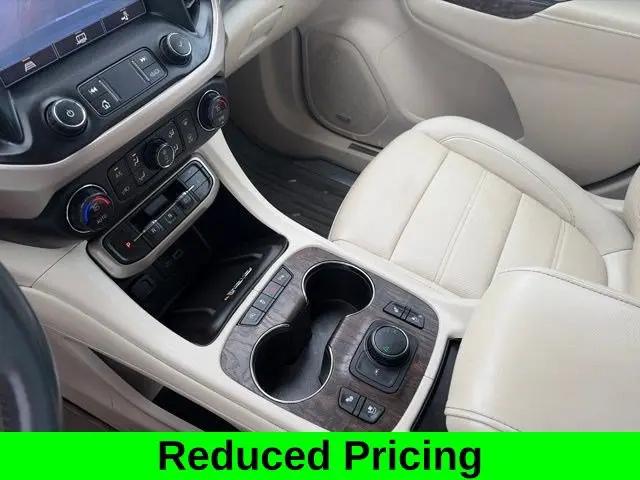 2021 GMC Acadia AWD Denali