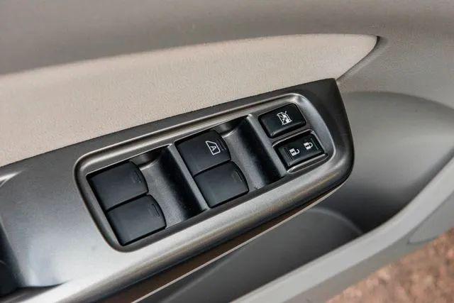 2011 Subaru Forester 2.5X Touring