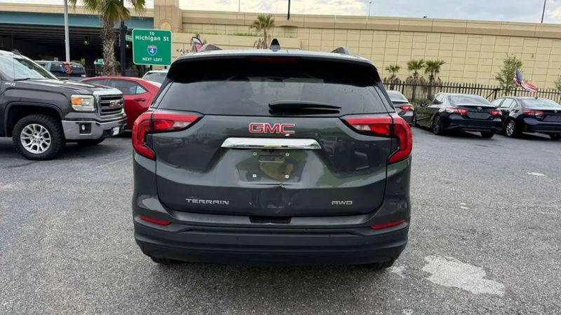 2020 GMC Terrain AWD SLE