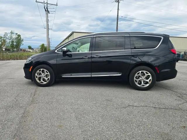 2021 Chrysler Pacifica Limited AWD