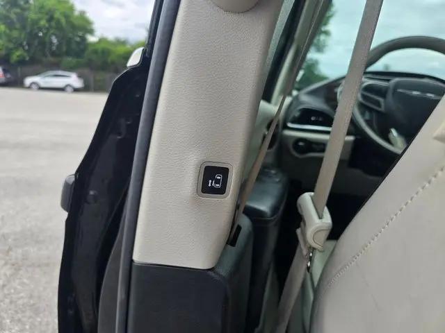 2021 Chrysler Pacifica Limited AWD
