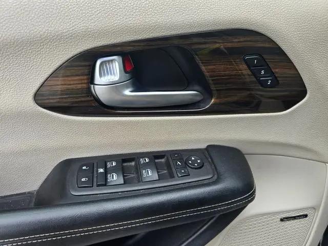 2021 Chrysler Pacifica Limited AWD