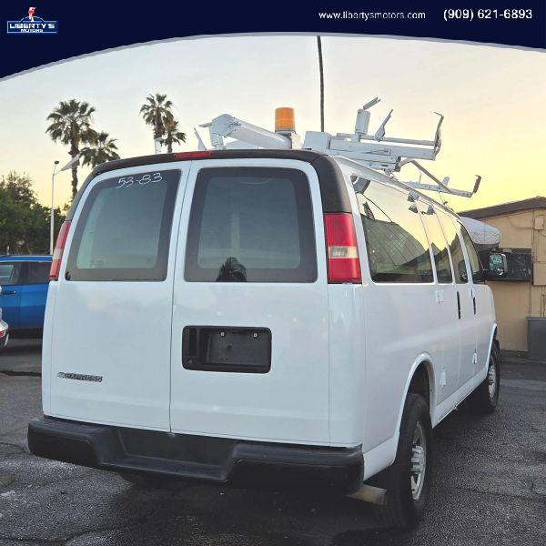 2007 Chevrolet Express Cargo Van Work Van