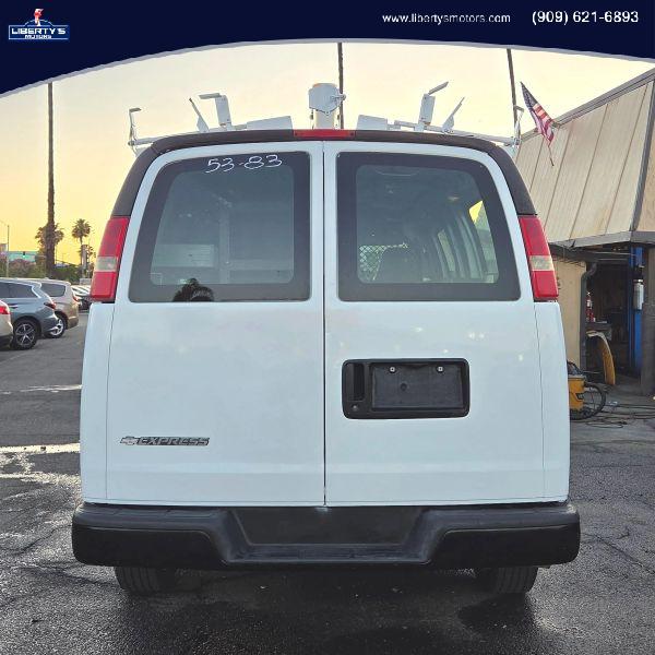 2007 Chevrolet Express Cargo Van Work Van