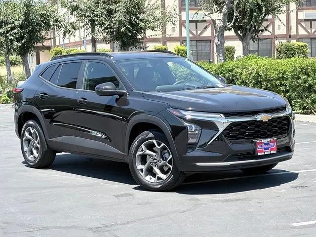 2026 Chevrolet Trax FWD LT