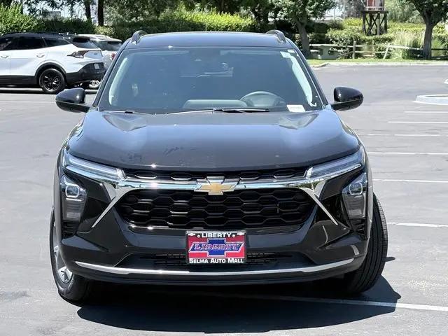 2026 Chevrolet Trax FWD LT