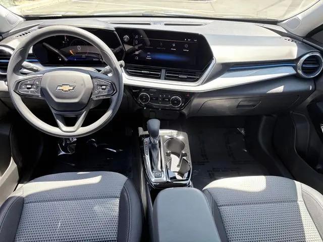 2026 Chevrolet Trax FWD LT
