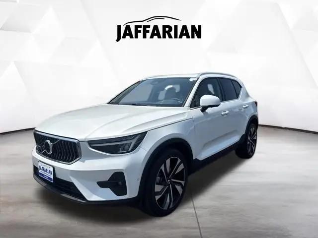 2023 Volvo XC40 B5 Plus Bright Theme for sale in Haverhill, MA