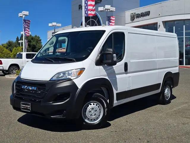 2025 Ram ProMaster 2500 Cargo Van Tradesman Low Roof 136 WB w/Pass Seat