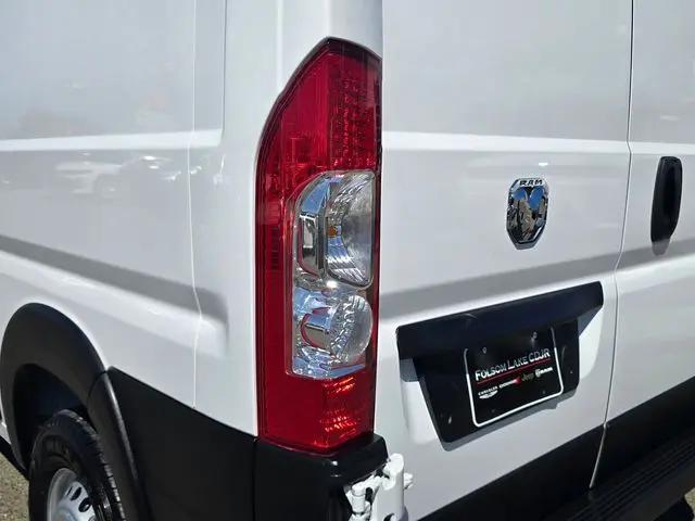 2025 Ram ProMaster 2500 Cargo Van Tradesman Low Roof 136 WB w/Pass Seat
