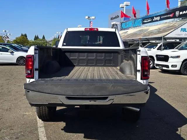 2026 Ram 2500 Big Horn Crew Cab 4x4 8 Box