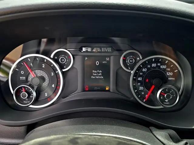 2026 Ram 3500 Tradesman Crew Cab 4x4 8 Box