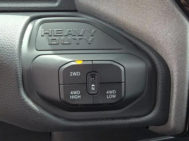 2026 Ram 3500 Tradesman Crew Cab 4x4 8 Box