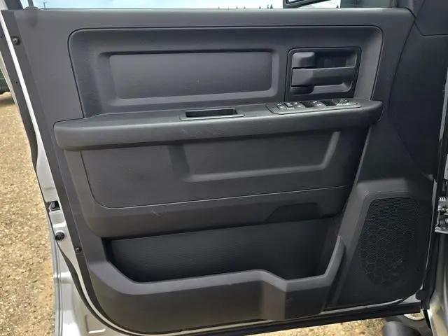 2026 Ram 3500 Tradesman Crew Cab 4x4 8 Box