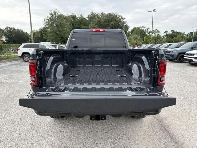 2026 Ram 2500 Black Express Crew Cab 4x4 64 Box