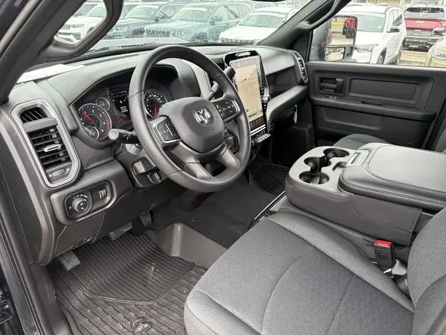2026 Ram 2500 Black Express Crew Cab 4x4 64 Box