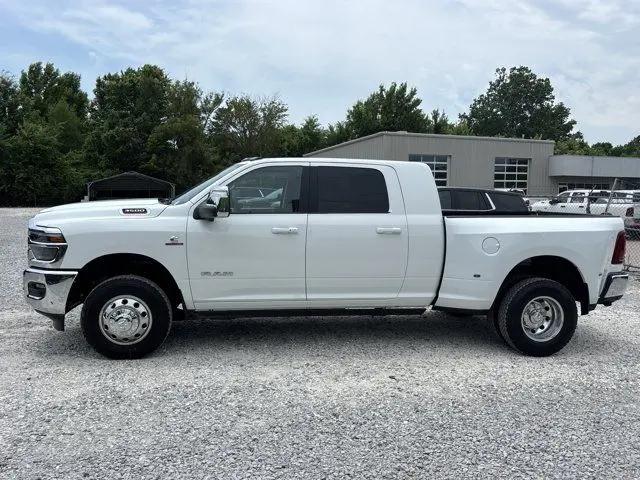 2026 Ram 3500 Laramie Mega Cab 4x4 64 Box