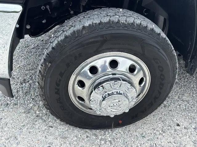 2026 Ram 3500 Laramie Mega Cab 4x4 64 Box