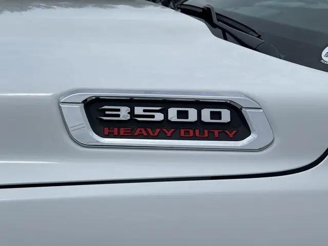 2026 Ram 3500 Laramie Mega Cab 4x4 64 Box
