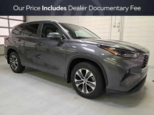 2023 Toyota Highlander XLE for sale in Wilkes-Barre, PA