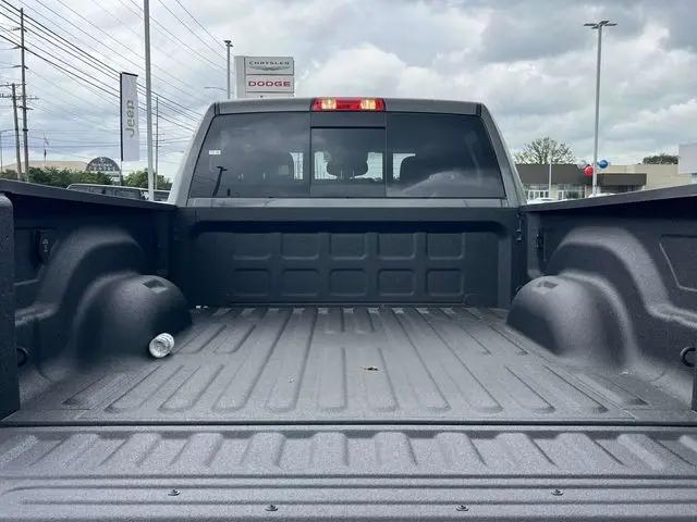 2026 Ram 2500 Black Express Crew Cab 4x4 64 Box