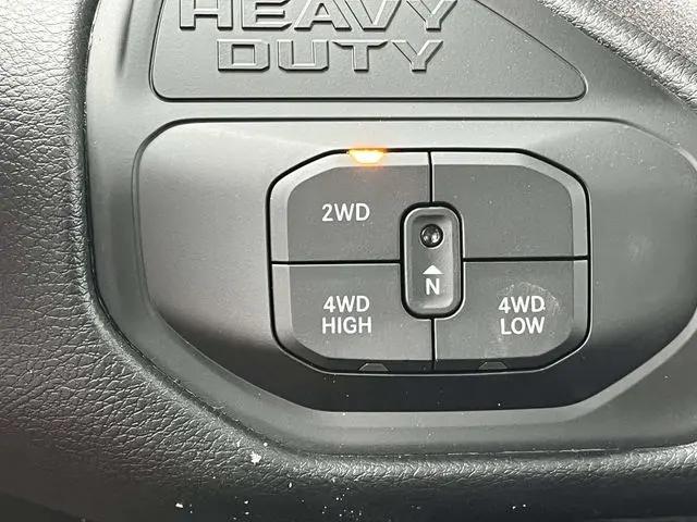 2026 Ram 2500 Black Express Crew Cab 4x4 64 Box