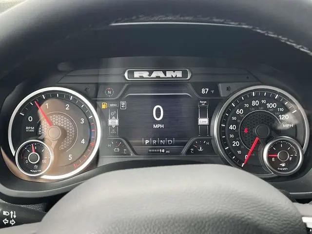 2026 Ram 2500 Black Express Crew Cab 4x4 64 Box