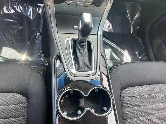 2018 Ford Edge SE