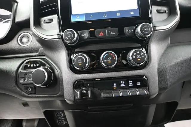 2025 Ram 1500 Tradesman Crew Cab 4x4 57 Box