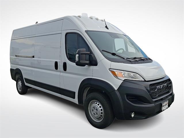 2026 RAM ProMaster Cargo Van Tradesman