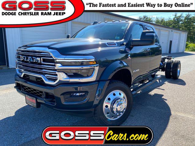 2026 RAM 5500 Chassis RAM 5500 BIG HORN CHASSIS CREW CAB 4X4 84 CA
