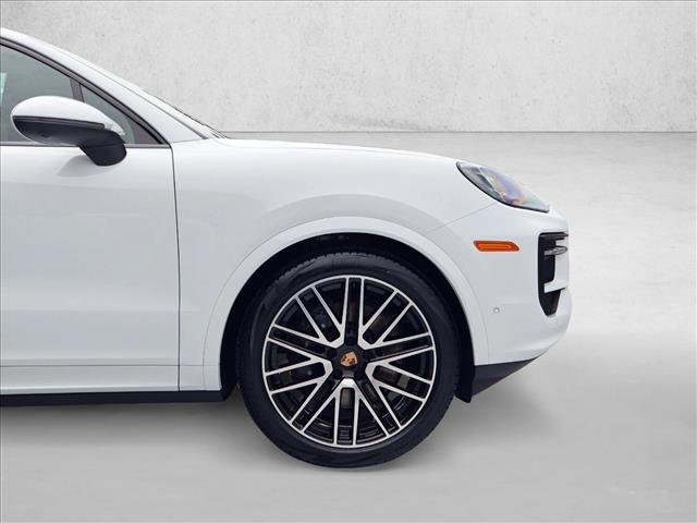 2026 Porsche Cayenne AWD
