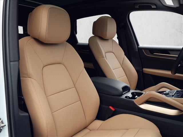 2026 Porsche Cayenne AWD
