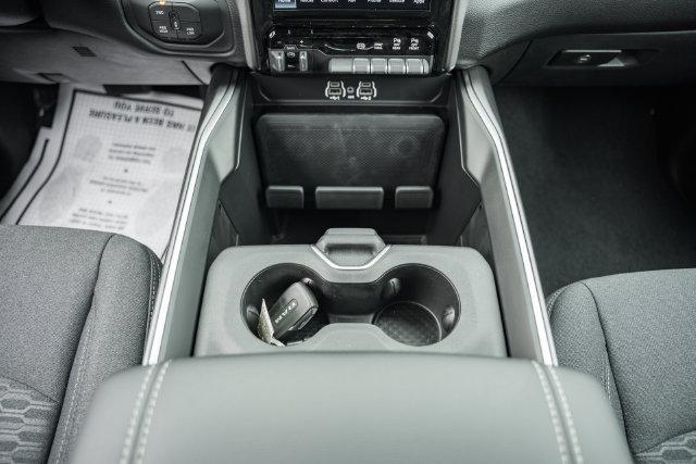 2026 Ram 2500 Big Horn Crew Cab 4x4 64 Box