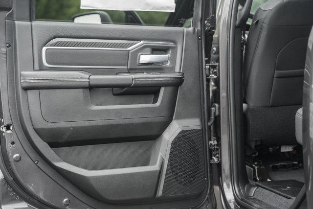 2026 Ram 2500 Big Horn Crew Cab 4x4 64 Box