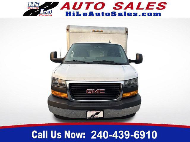 2018 GMC Savana Cutaway 4500 Van for sale in Cockeysville, MD