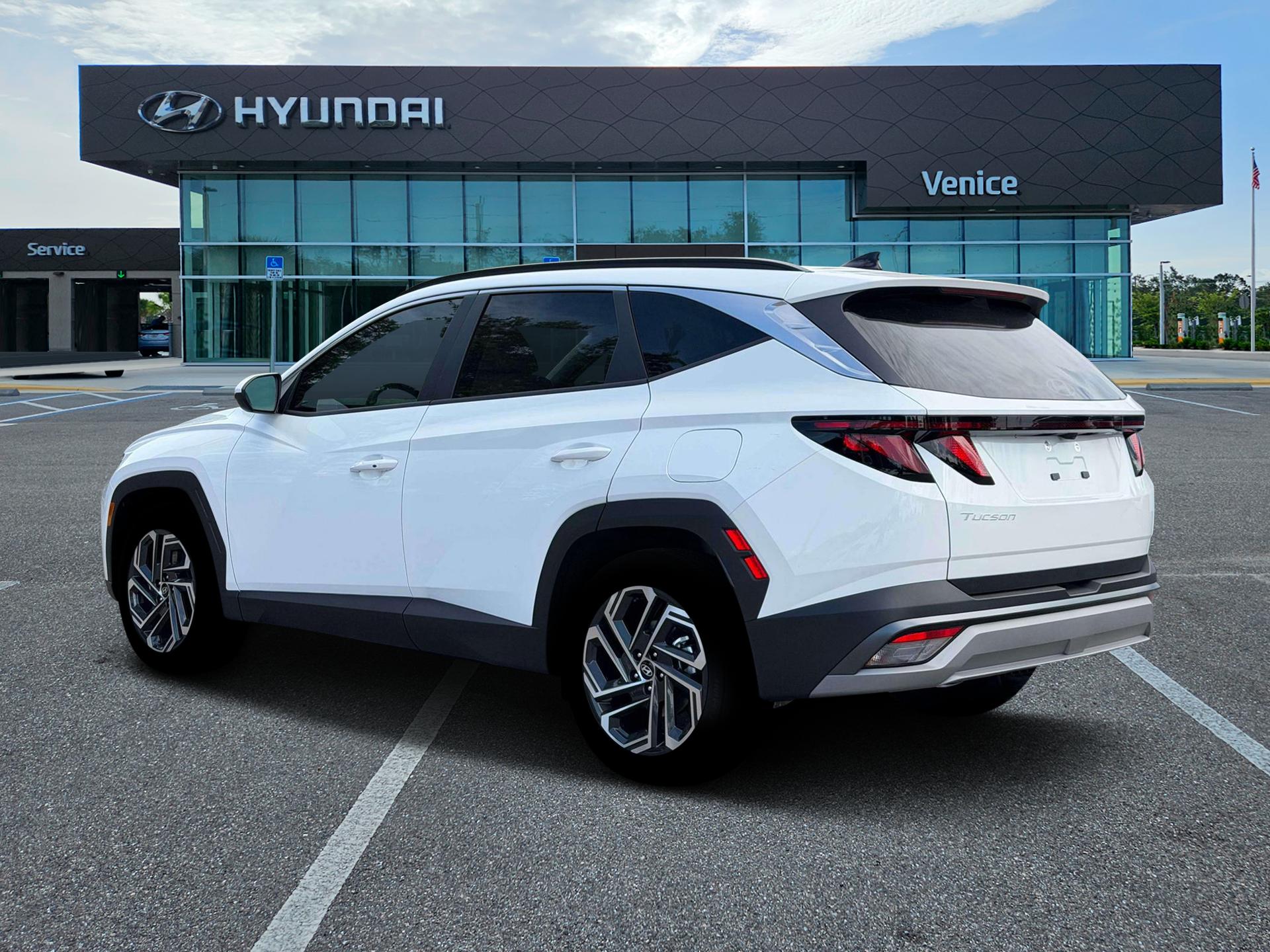 2026 Hyundai TUCSON SEL Plus FWD - Image 4
