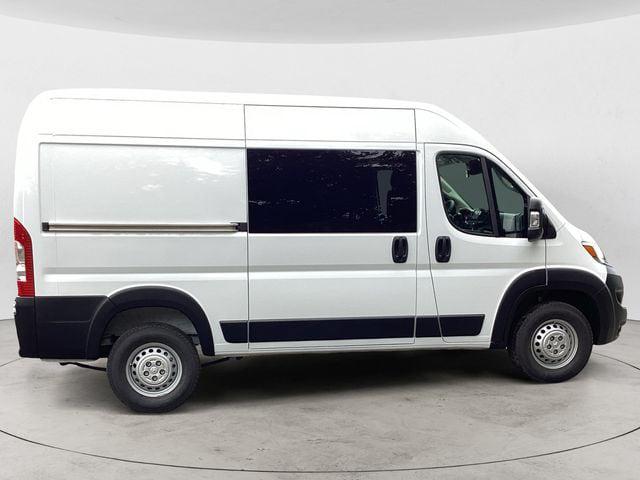 2026 Ram ProMaster Cargo Van Tradesman High Roof 136 WB w/Pass Seat